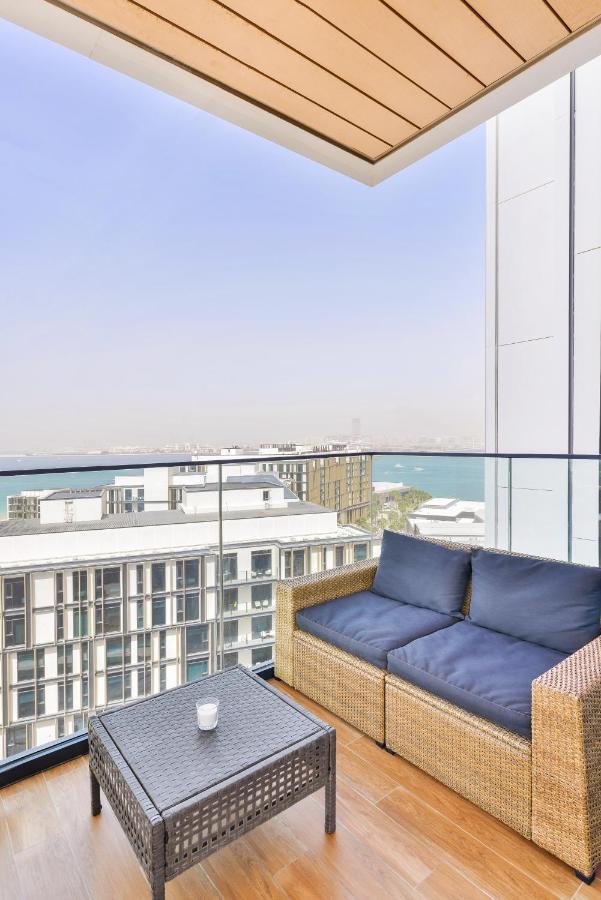 Premium 2+ 1 Bedroom Condo In The Heart Of Bluewaters Island Дубай Екстериор снимка