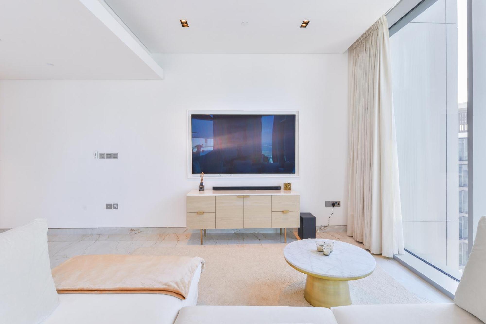 Premium 2+ 1 Bedroom Condo In The Heart Of Bluewaters Island Дубай Екстериор снимка